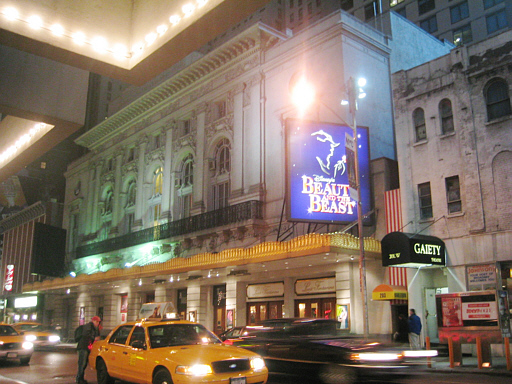 Lunt-Fontanne Theatre exterior at 205 West 46th Street in the Theater District