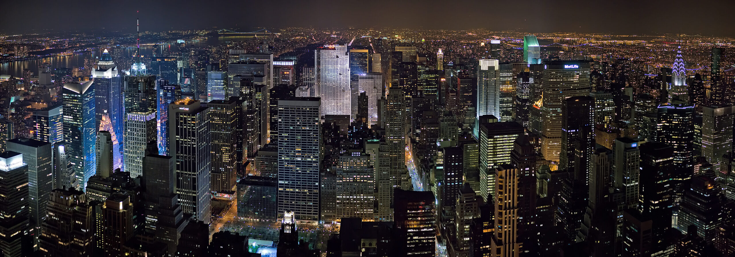 Midtown Manhattan skyline at night for hotels near NYC concert venues