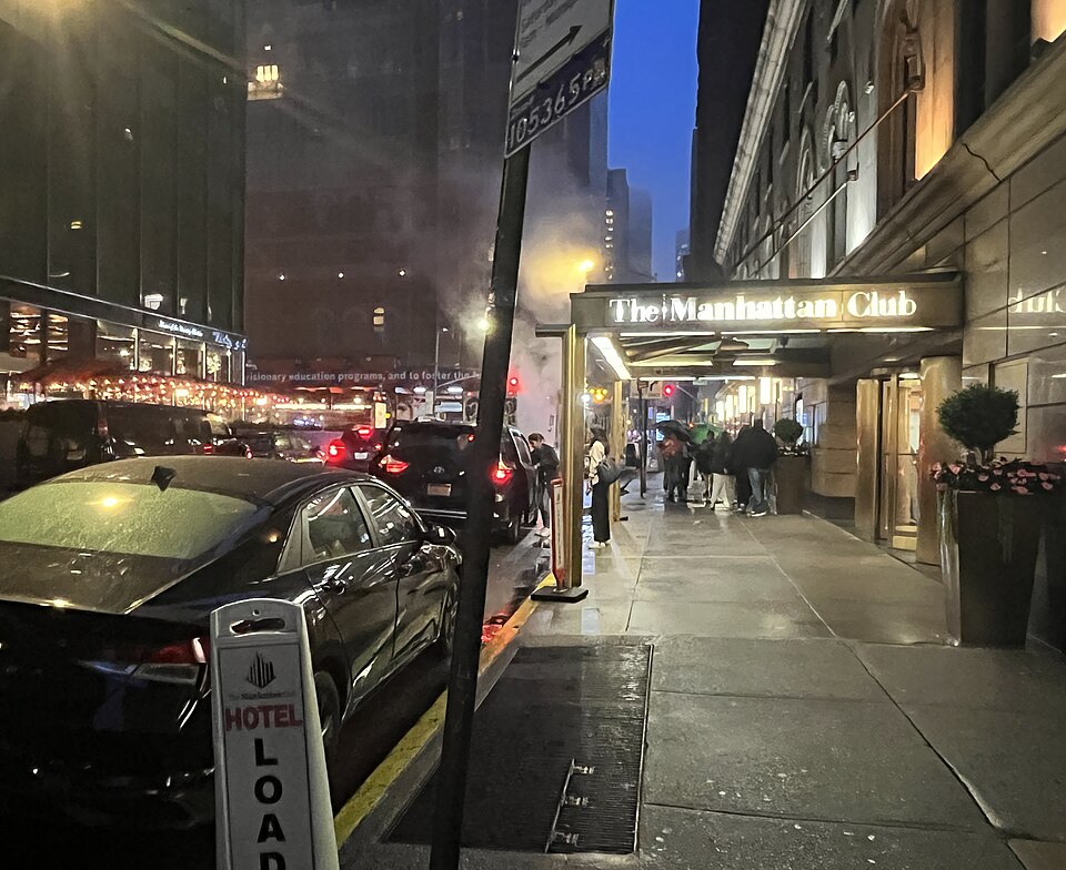 The Manhattan Club hotel exterior in Midtown Manhattan near Carnegie Hall