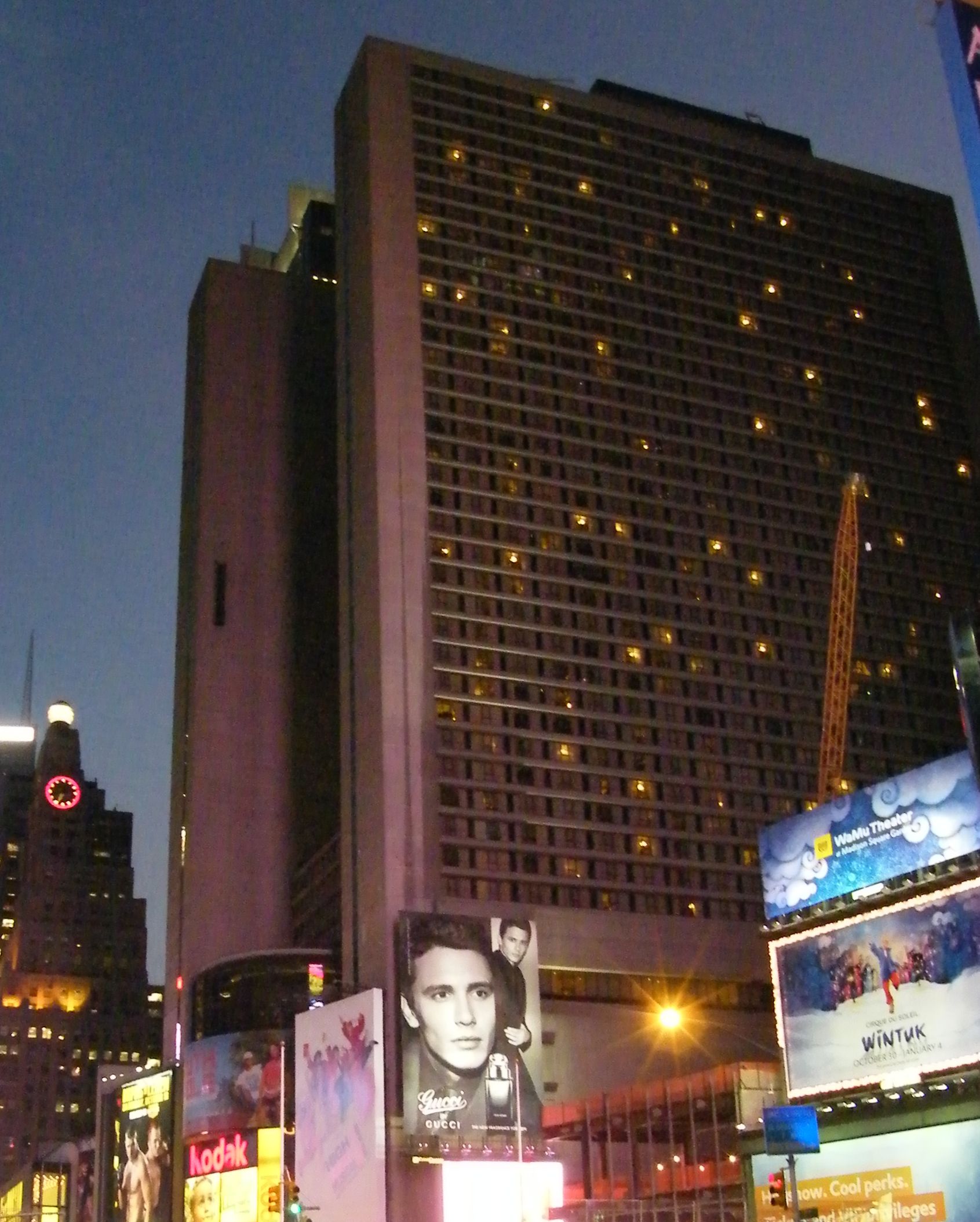 Family-friendly NYC hotel area near Times Square and Broadway theaters