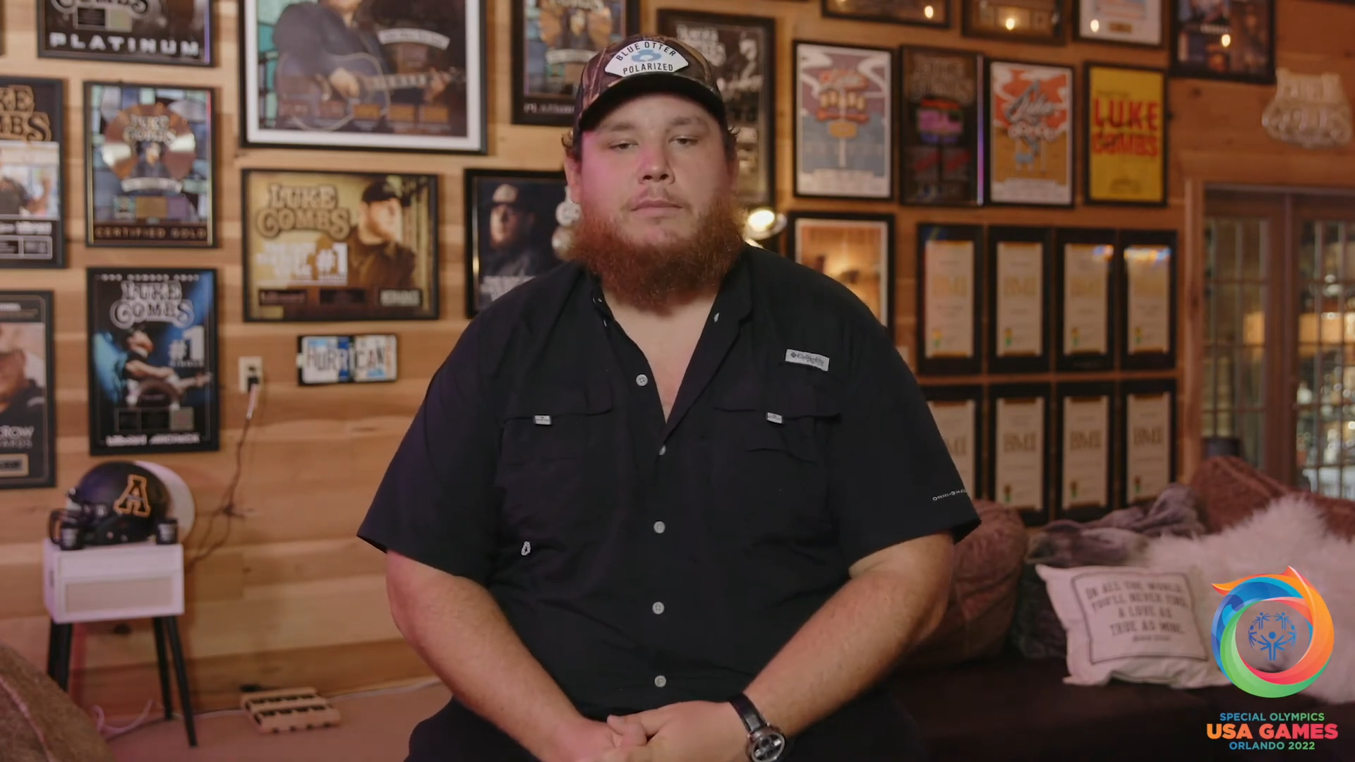 Luke Combs for the Luke Combs UBS Arena concert guide