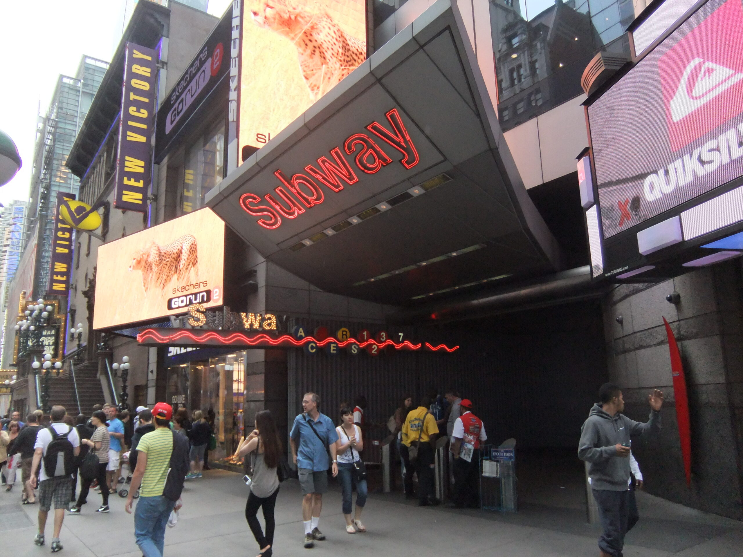 Times Square 42nd Street subway entrance for getting to Broadway shows by train