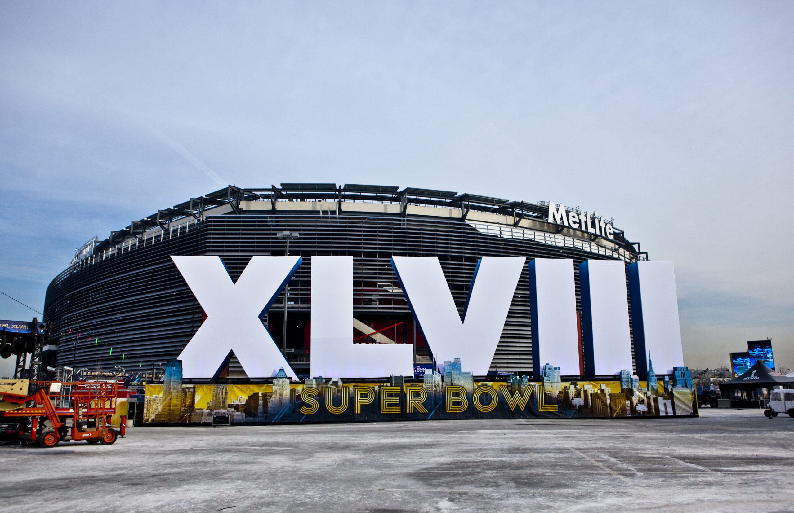 MetLife Stadium in East Rutherford, where New York football fans need to dress for outdoor game-day weather