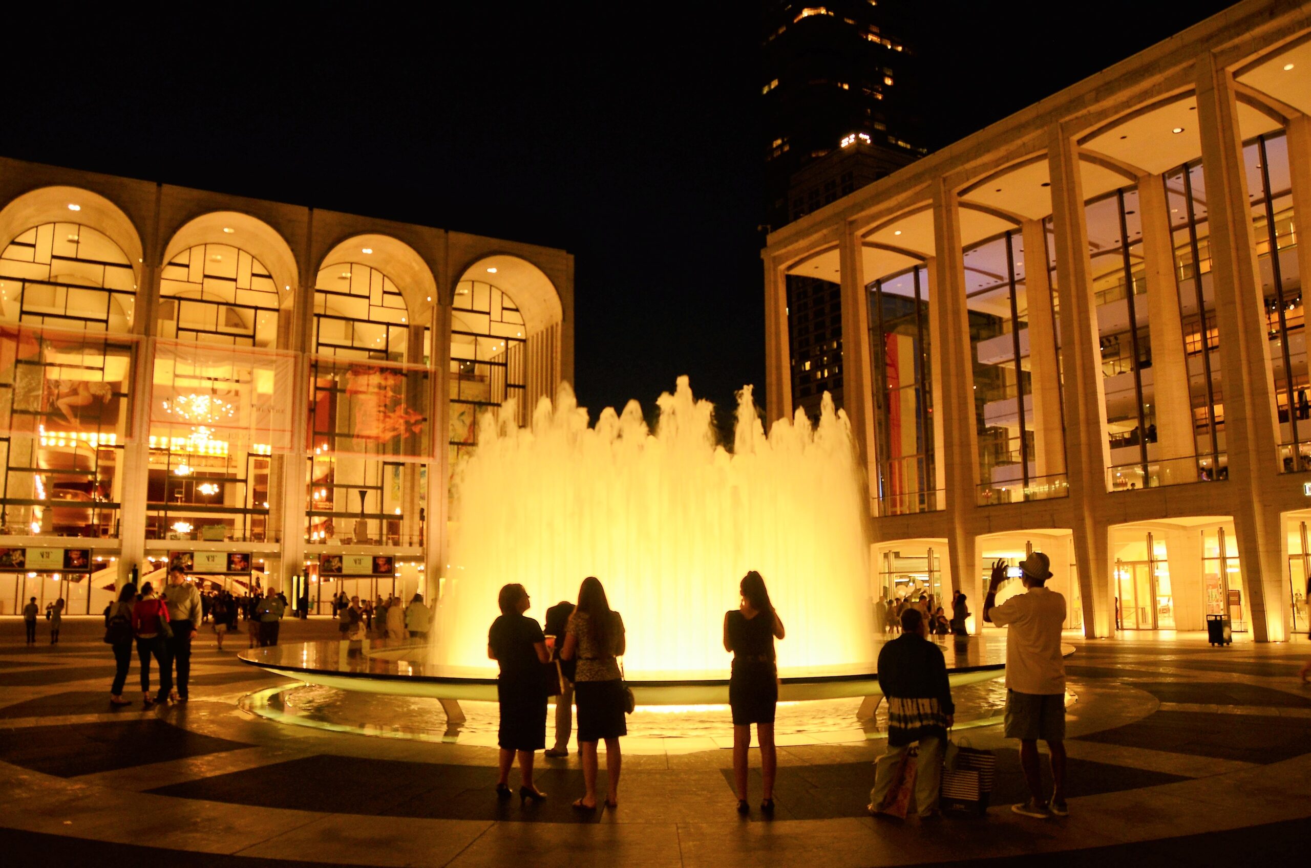 A Few Good Men at Lincoln Center Theater A Few Good Men Broadway guide image showing Lincoln Center Theater and the Vivian Beaumont Theater