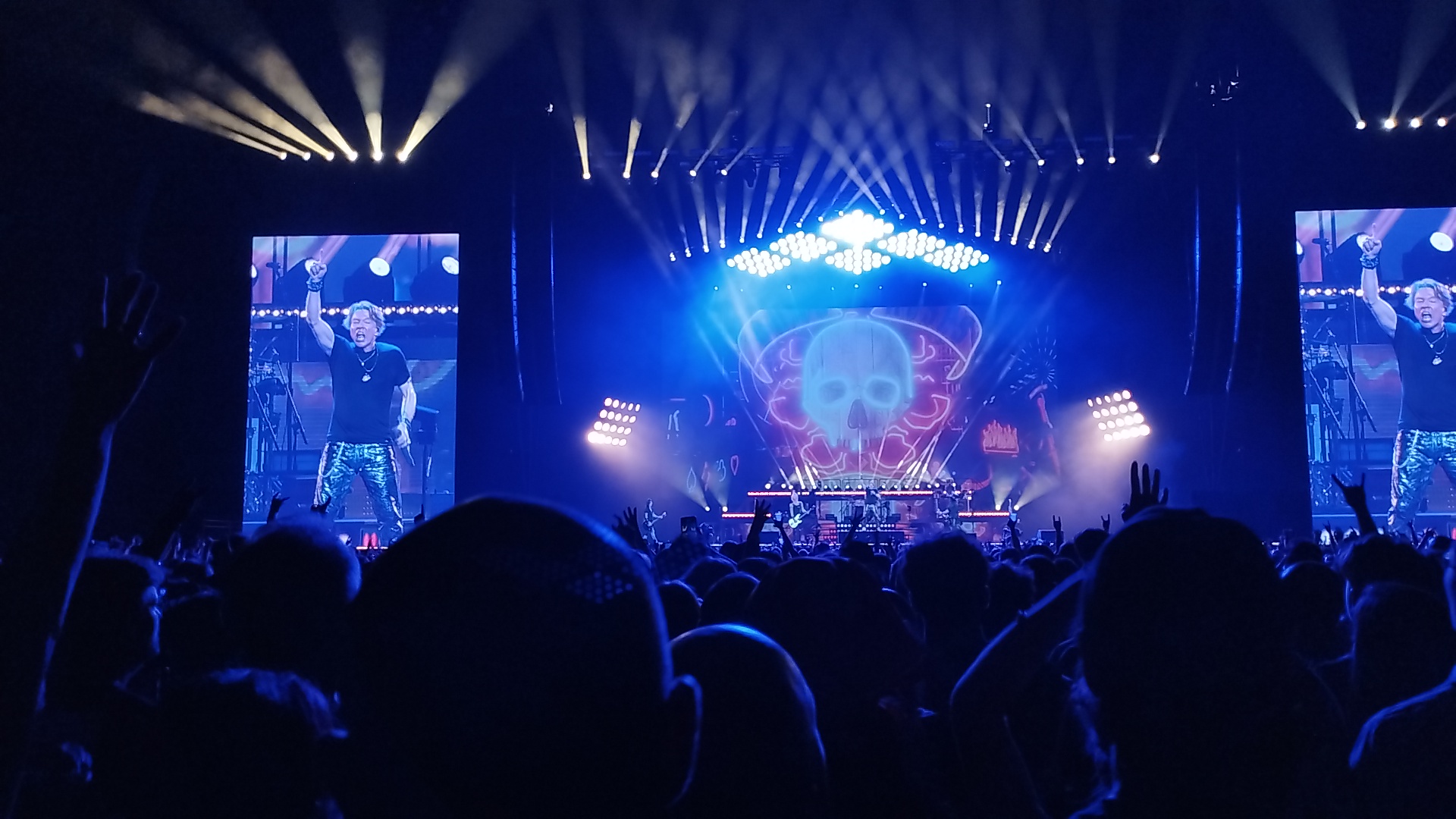 Guns N’ Roses MetLife Stadium Guide Guns N Roses MetLife Stadium concert guide for their August 12 show with Public Enemy